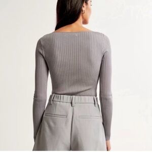 Abercrombie Gray Ribbed Women's Top